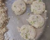 A picture of step 4 of Poha peas tikki.