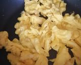 Foto del paso 3 de la receta: Entomatadas con huevo