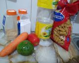 Foto del paso 1 de la receta: Fideos con tomate y otras verduras