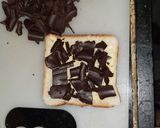 A picture of step 3 of Chocolate Cheese Panini.
