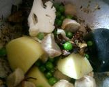 A picture of step 2 of Mix Veg Pulav.