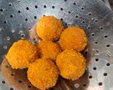 Foto langkah ke 5 dari resep 796. Bitterballen Makaroni Tower.