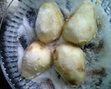 Foto del paso 1 de la receta: Volteado de peras