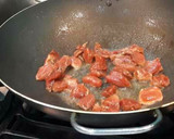Foto del paso 2 de la receta: Lomo saltado flameado