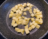 Foto del paso 1 de la receta: 🥞 Tortitas de avena y plátano con manzana caramelizada 🥞