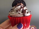 Cupcakes de Red Velvet con crema de Oreo