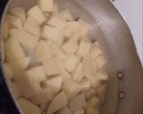 Foto del paso 2 de la receta: PAPAS CROCANTES AL HORNO 🥔