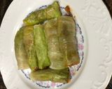 Foto del paso 5 de la receta: Canelón de lechuga con picado de ternera, champiñones y salsa de pimientos