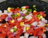 બ્રેડ પીઝા (Bread Pizza Recipe In Gujarati) રેસીપી સ્ટેપ1ફોટો