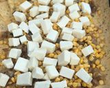 Foto del paso 3 de la receta: Tarta rústica de choclo, cebolla y queso