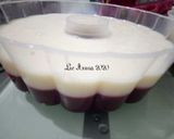 Foto langkah ke 4 dari resep Pudding Buah Naga Lapis Susu.