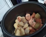 Foto del paso 2 de la receta Pollo en salsa de manzanas