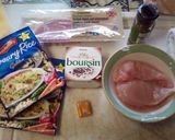 A picture of step 1 of Chicken Boursin.
