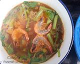 รูปขั้นตอนการทำที่ 3 ของ แกงส้มกุ้งผักบุ้งไทย #ฝีมือลูก