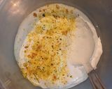 Sajtos-tejfölös csirkemellfilé recept fázis 2 fotója