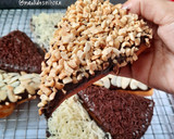 Foto langkah ke 3 dari resep Donat Pizza.