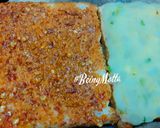 A picture of step 4 of Harissa Toast.