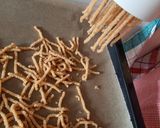Foto del passaggio 8 della ricetta Passatelli in brodo glutenfree
