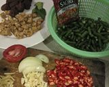 Foto langkah ke 1 dari resep Tumis Extra Pedas Saos Oriental Ikan Asin Jambal Roti.