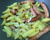 Foto del paso 2 de la receta: Salchichas de pollo al ajo cabañil