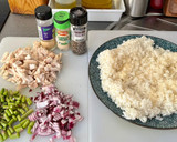 Foto del paso 2 de la receta: Quiche de pollo y verdura con base de arroz 🌾
