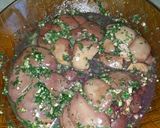 Foto del paso 2 de la receta: Riñoncitos con arroz, vino ajo y perejil