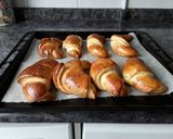 Foto del paso 9 de la receta Mediaslunas o croissants rellenos de chocolate