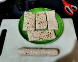 A picture of step 4 of Chicken Sausage.