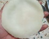 A picture of step 3 of Momos.
