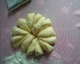 Foto langkah ke 2 dari resep Roti sosis isian keju mozzarella.