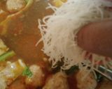 Foto langkah ke 6 dari resep Pentol & Tahu Bakso Udang Kuah Tomyam Simpel.