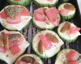 Foto del paso 1 de la receta: Mini pizzetas zapallo italiano