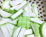 Hình bước làm 1 của món Canh Bầu Nấu Thịt