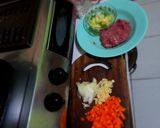Foto langkah ke 1 dari resep Nasi Kukus Enak Daging Sapi (Menu Anti GTM).