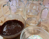 Foto del paso 1 de la receta: Milkshake o Batido de  fresa + frambuesa y brownie!!!