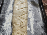 Pan casero relleno de jamón y muzzarella