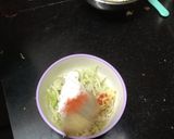 A picture of step 2 of Cabbage Sandwich.