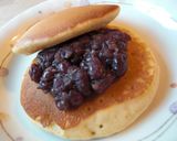 A picture of step 6 of Fluffy, Moist Homemade Dorayaki.