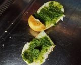 A picture of step 8 of Vada Pav /aloo chop burger.