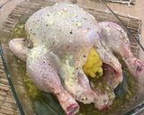 Foto del paso 5 de la receta: Pollo asado al horno con cerveza