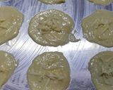 Foto langkah ke 6 dari resep Almond Tuile Cookies (Crispy Almond).