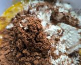 Foto langkah ke 3 dari resep Brownies pisang panggang.