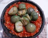 Foto langkah ke 4 dari resep Sambal Terong Bulat.