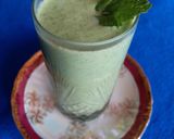 A picture of step 4 of Energizing Cucumber Mint Smoothie.