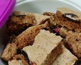 A picture of step 10 of Christmas Tutty fruity vanilla cake.
