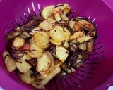 Foto del paso 5 de la receta: Tortilla de patata con chorizo picante