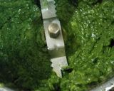 A picture of step 3 of Peas coriander leaves.