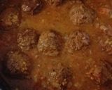 A picture of step 4 of Beef and Lamb frikkadels.