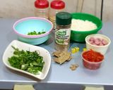 A picture of step 1 of Sausage rice.