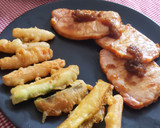 Foto del paso 4 de la receta: Tempura de verduras y lomo de cerdo en salsa de soja y miel